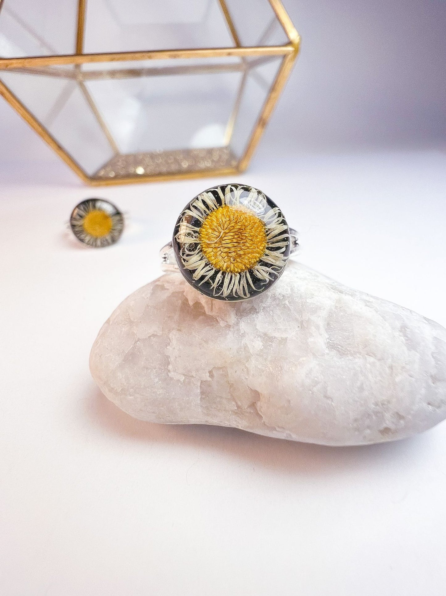 Mini Daisy Adjustable Ring
