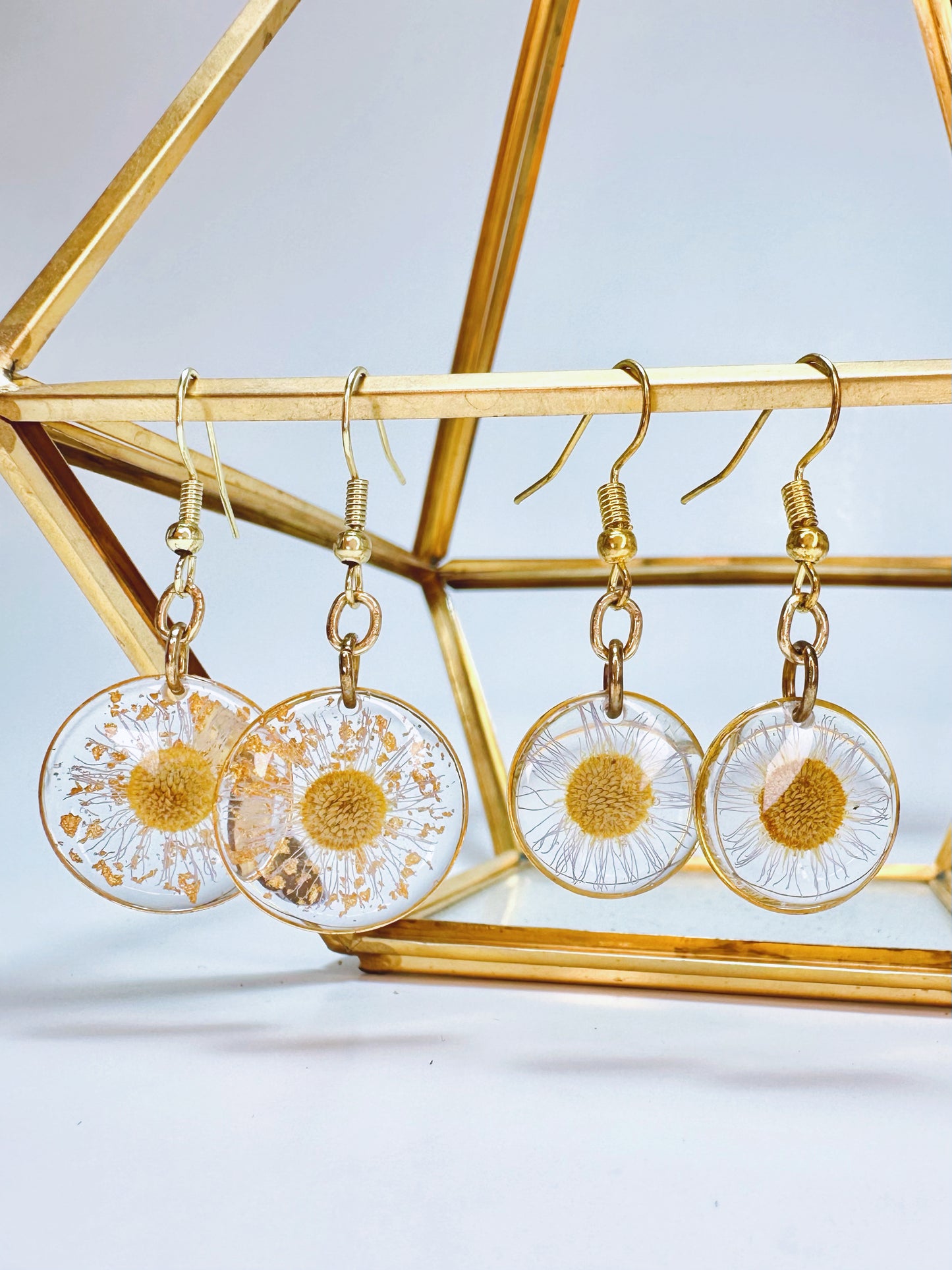 Mini Daisy Dangles