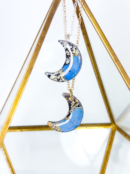 Hydrangea & Queen Anne's Lace Moon Necklace