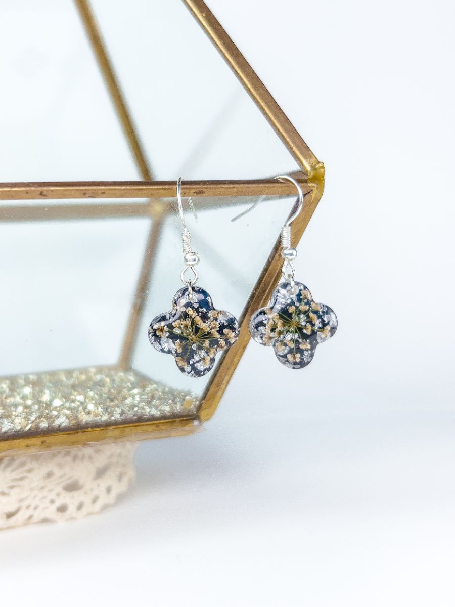 Black Queen Anne's Lace Clover Dangle Earrings
