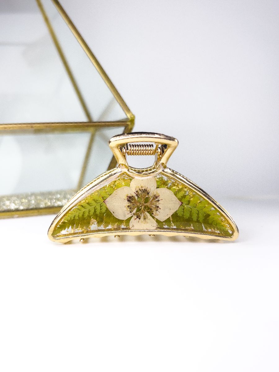 Metal hair clip made with real pressed dogwood flowers and ferns.