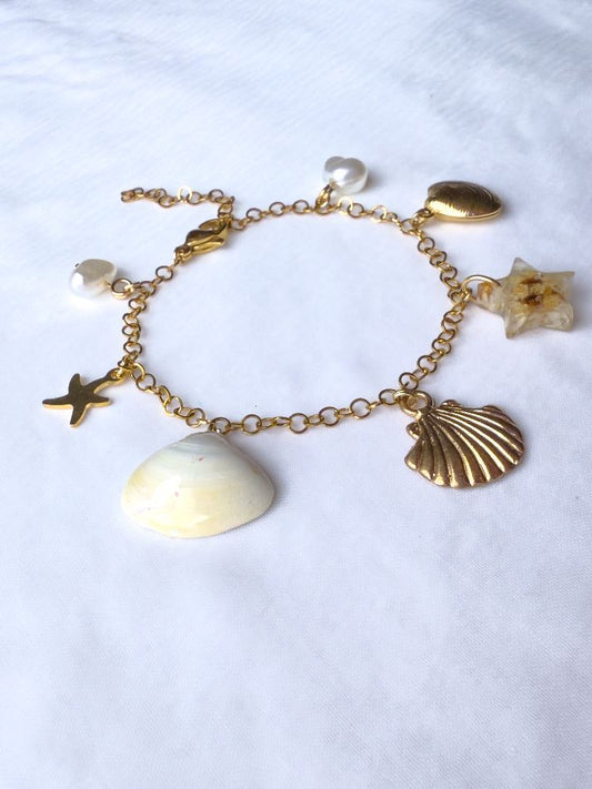 Beachy Charm Bracelet