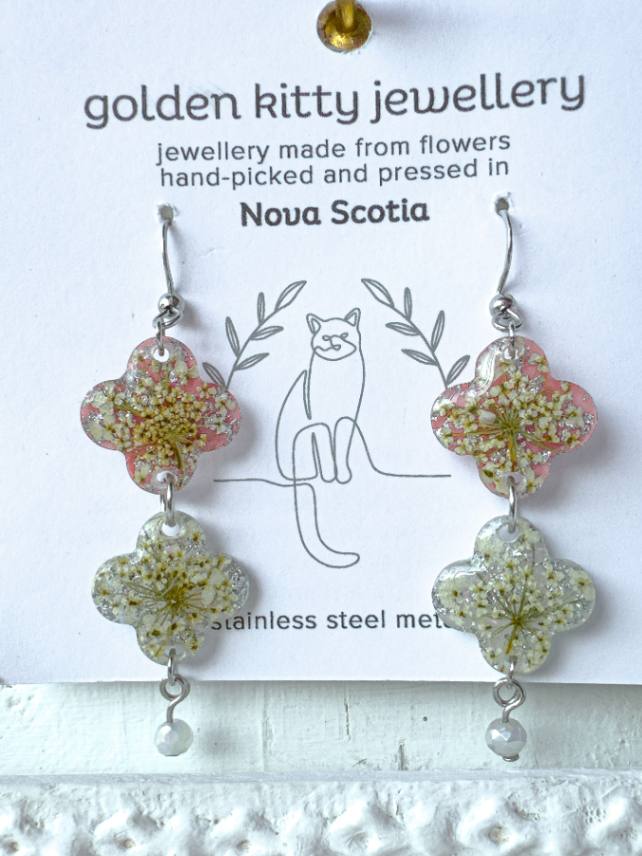 Queen Anne's Lace Clover Dangle Earrings