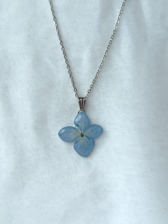 Blue Hydrangea 3D Necklace