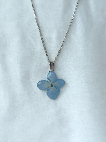 Blue Hydrangea 3D Necklace