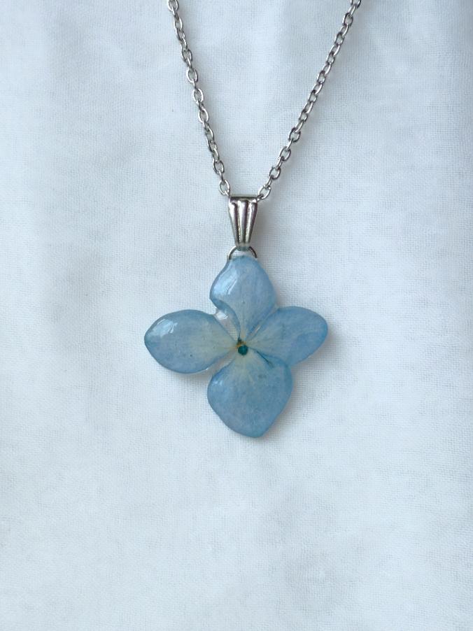 Blue Hydrangea 3D Necklace