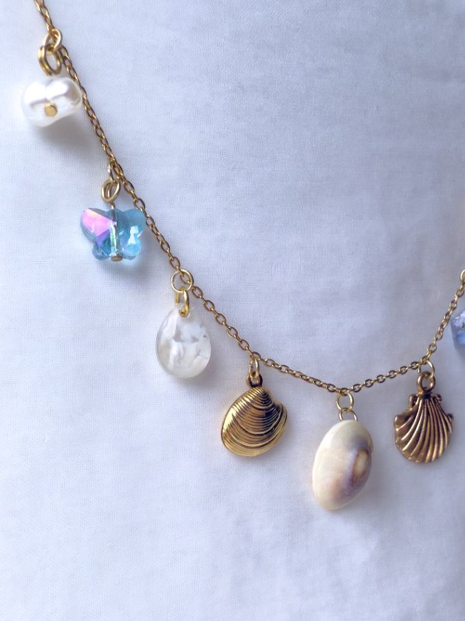 Beachy Charm Necklace in Blue