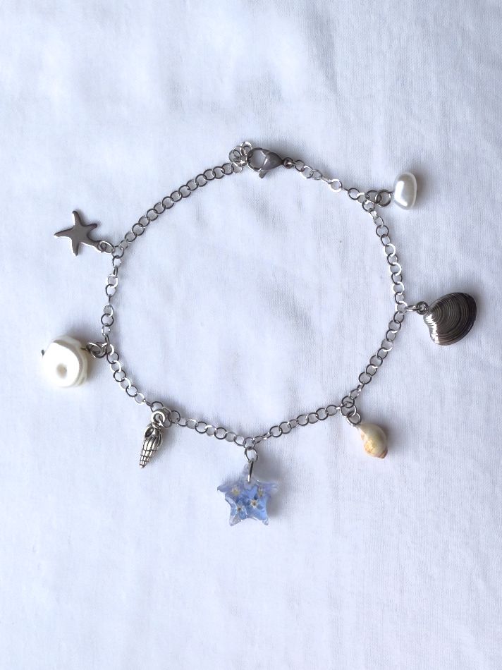 Beachy Charm Bracelet in Blue