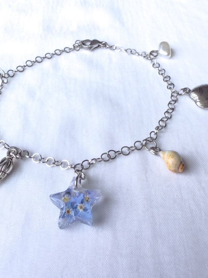 Beachy Charm Bracelet in Blue